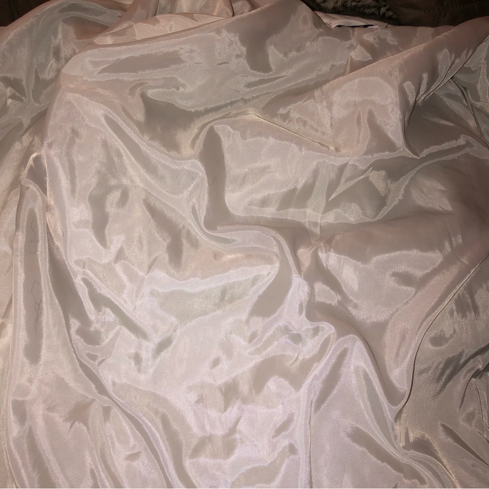 White Vegan Leather Quilted Design Moto Jacket - Picture 7 of 7